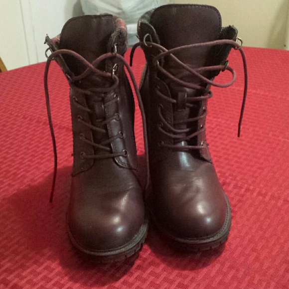 Dolce by mojomoxy Heeled Boots - Picture 1 of 2